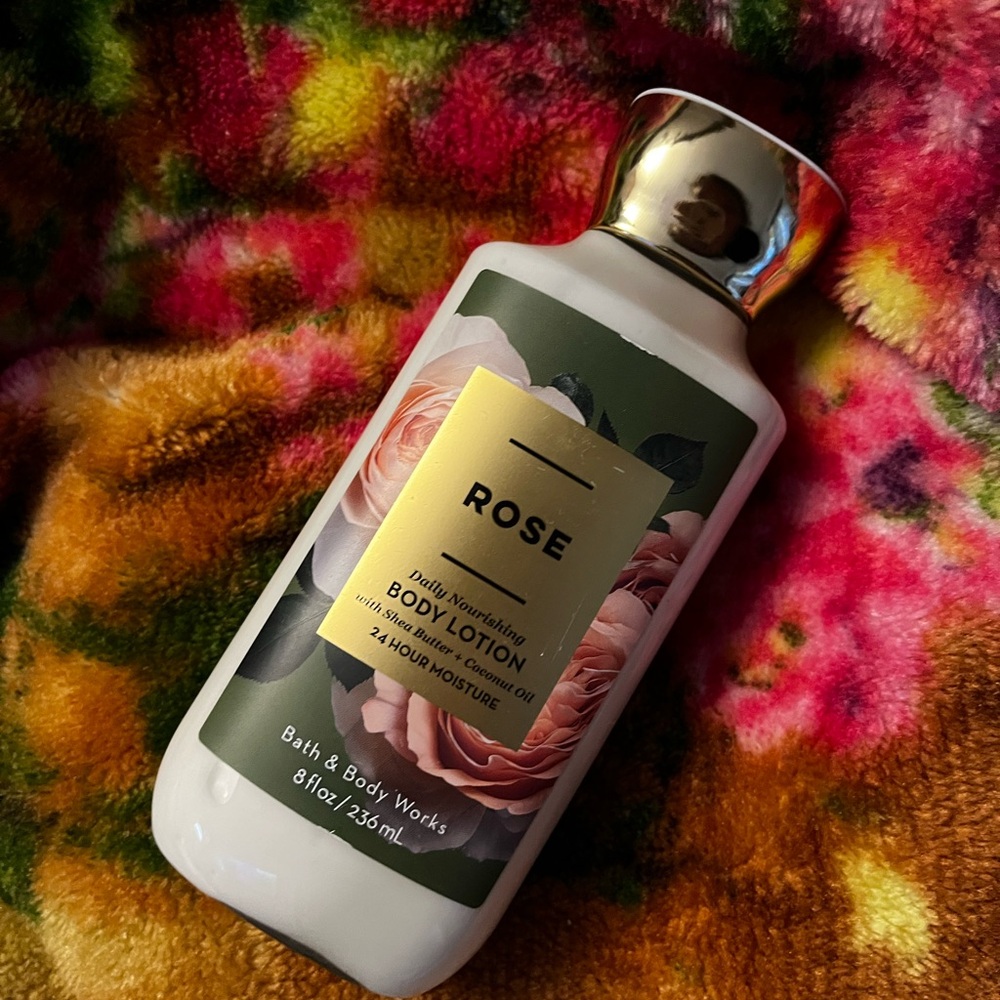 Bath & Body Works Rose Scented Body Lotion with Gold Cap